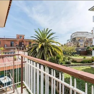 https://casa-danielamauro.it-romehotels.com